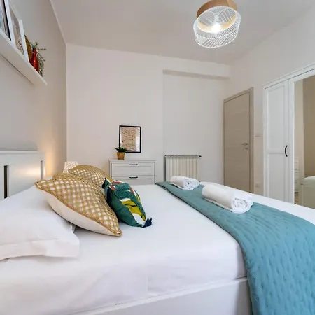 Condorelli Apartamento *