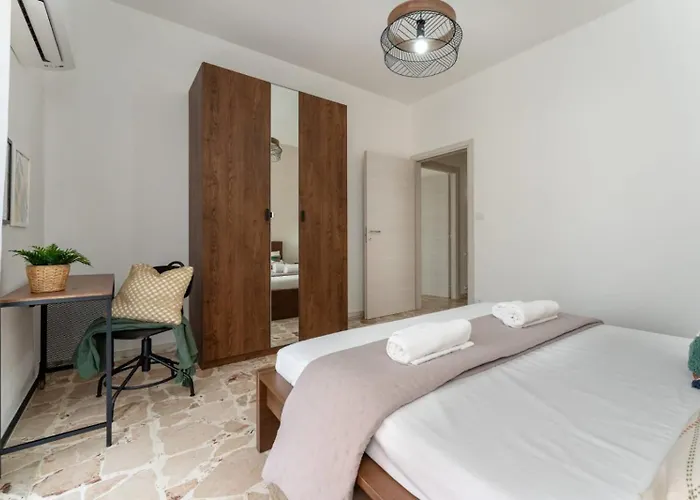 Condorelli Apartamento